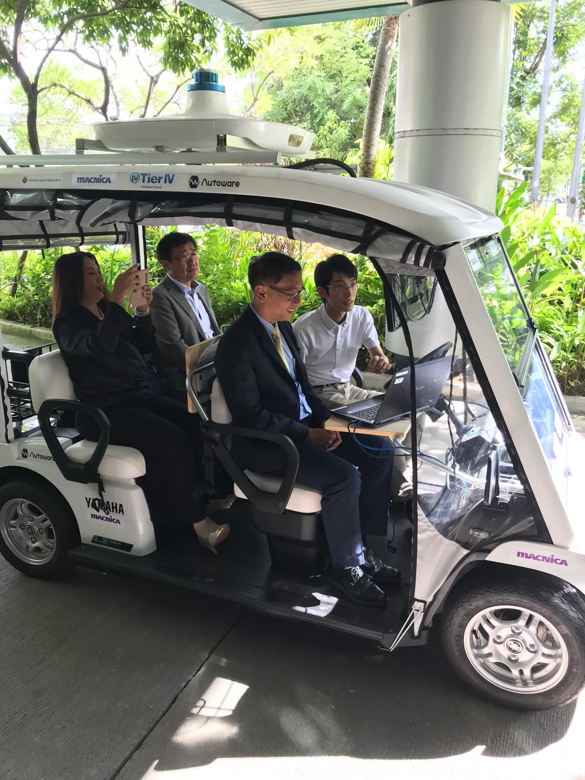 The Autoware Foundation and MACNICA showcased autonomous driving at Amata Smart City, Thailand